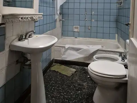 Depto Tipo Casa 4 ambientes con 1 baño