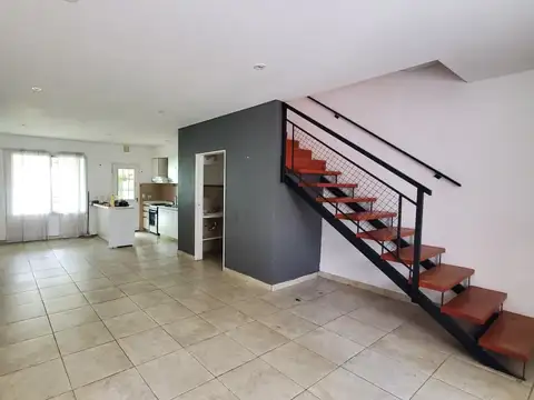 Casa en Alquiler en Benavidez, $ 1.200.000