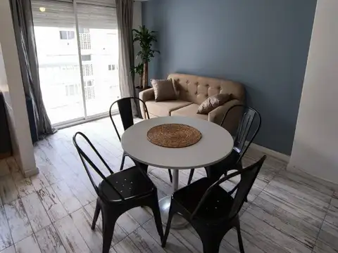 Departamento en Venta en Plaza Colon, USD 59.000