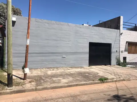 Galpón/Lote de 10x40 en Venta en Ramos Mejía