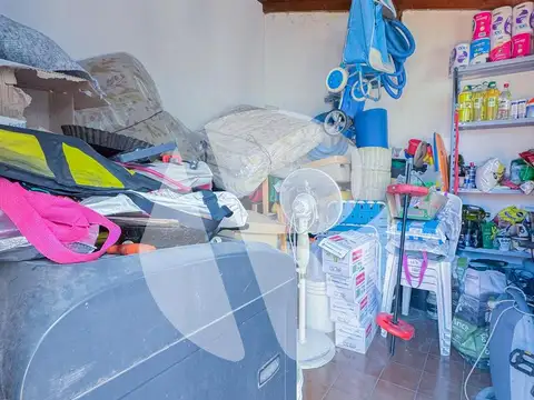 Casa en Venta en Castelar, USD 82.000