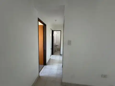 Departamento en Alquiler en Tolosa, $ 500.000