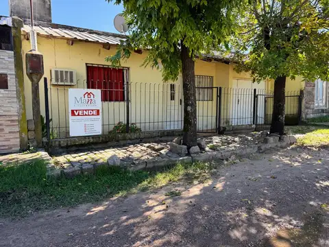 Casa. 3 dormitorios. Zona Sur.