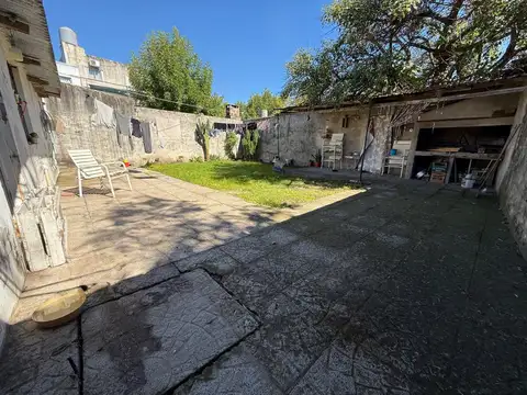 Casa 4 ambientes con 1 baño