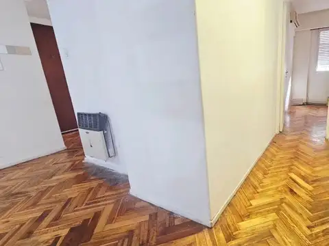 Departamento en Alquiler 3 Ambientes con Balcón corrido en Balvanera