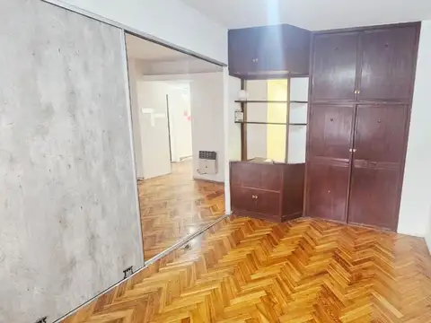 Departamento en Alquiler en Balvanera, $ 1.000.000