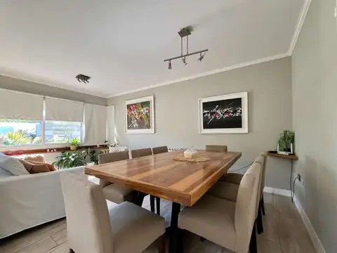 Departamento en Venta de 6 ambientes