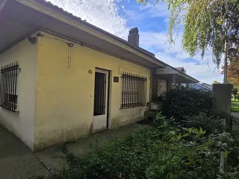 Venta Casa 4 Ambientes Patio