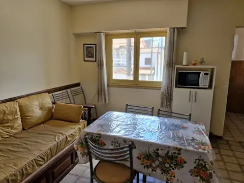 Depto Tipo Casa en Venta de 2 ambientes