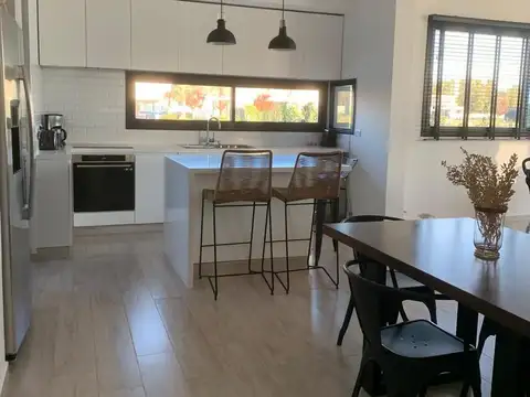 Casa en Alquiler 2 años