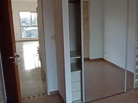 Departamento en Venta con 2 cocheras