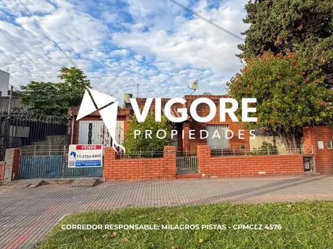 Casa en Venta a Refaccionar en Temperley 125 m² | Lote de 300 m² | Cochera Cubierta