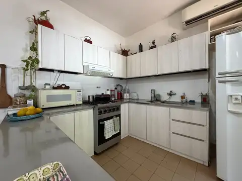Manuelita Rosas 600
