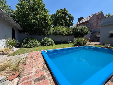 Venta - Casa 5 amb con pileta en Boulogne
