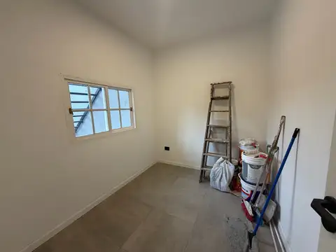 Casa 5 ambientes con 1 baño