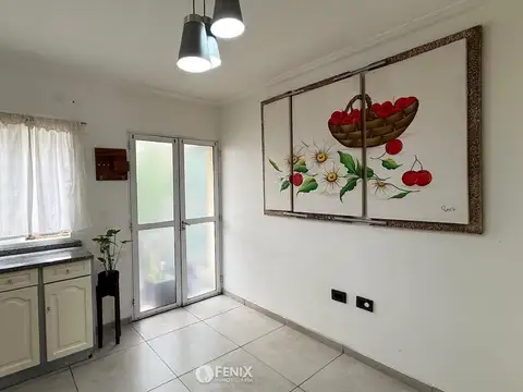 CF1275 - TRIPLEX EN VENTA - AV. CENTENARIO Y CORRIENTES