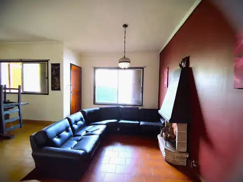 Casa en Venta en Villa Adelina, USD 305.000