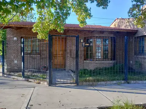 Las Bovedas Manzana A Casa 13 100, Piso 0