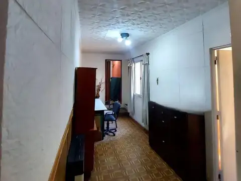 Corrientes 2700, Piso 1