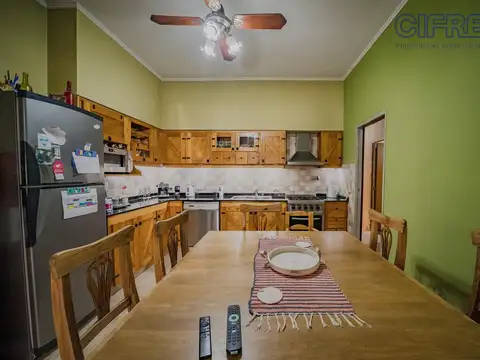 Depto Tipo Casa en Venta con 1 cocheras