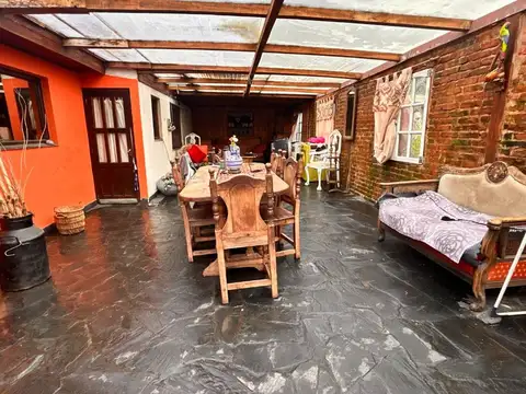 Calle 5 entre 32 y 34 100