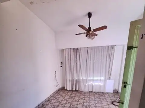 CARHUE 978 , Piso 0