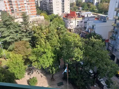 Rojas 81 , Piso 0