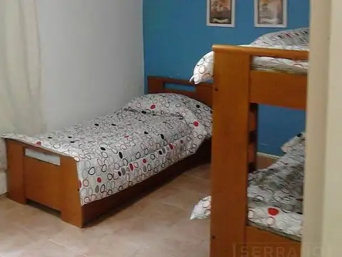 Casa 3 ambientes con 2 baños