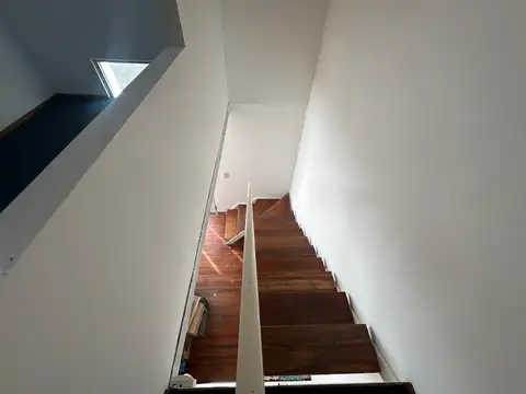 OFICINA EN ALQUILER EDIFICIO HISTÓRICO, EXCELENTE UBICACIÓN 