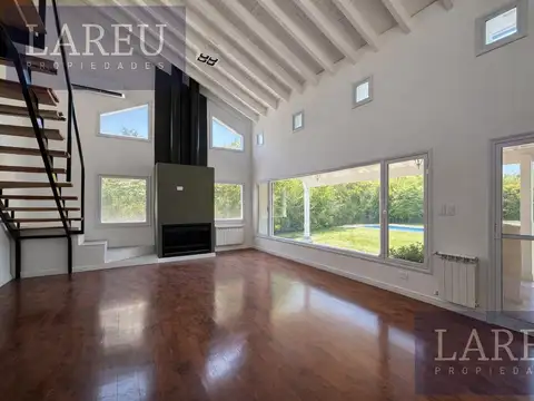 Casa en Alquiler en Pilar, USD 2.500