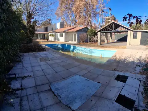 Casa en Venta en Chacras De Coria, USD 235.000