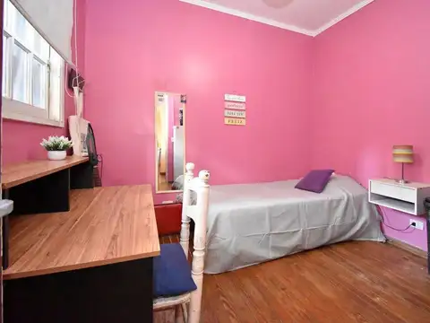 Depto Tipo Casa 4 ambientes con 2 baños