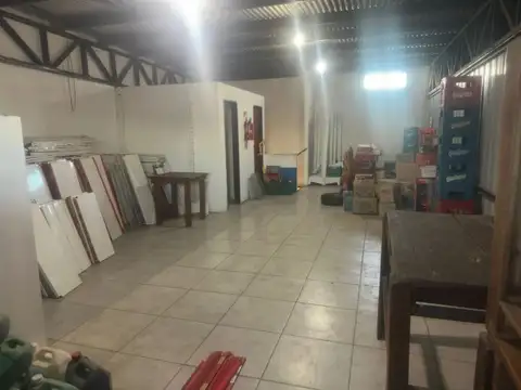 Local en Alquiler en Cuesta Colorada, $ 3.500.000
