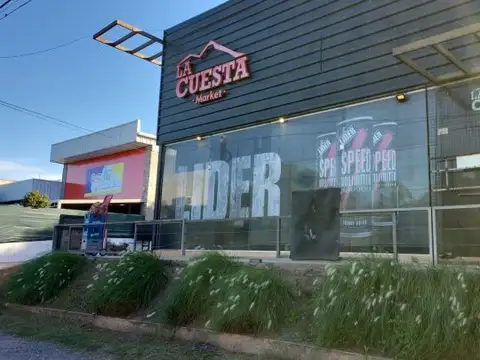 Local en Alquiler en Cuesta Colorada, $ 3.500.000