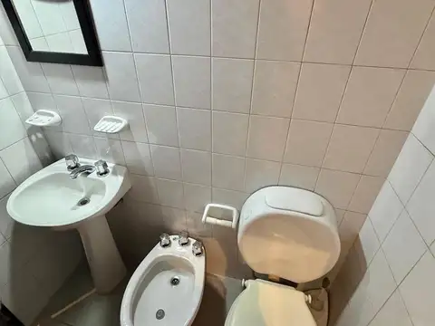 Oficina 2 ambientes con 1 baño