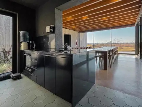 Terreno en Venta en Funes, USD 180.000