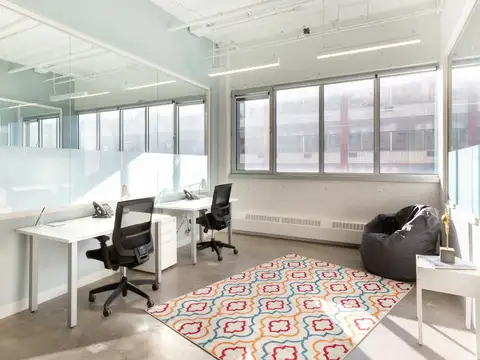 Alquiler de oficinas bellamente diseñadas para 1 persona en Asuncion, Perseverancia