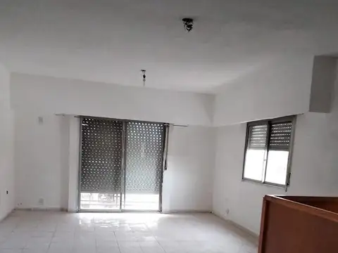 Departamento en Venta en Jose Leon Suarez, USD 78.000