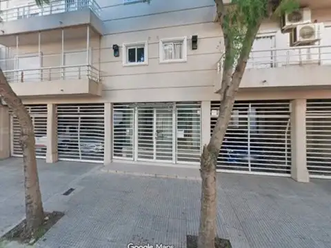 COCHERA FIJA Y CUBIERTA EN VICTORIA – EXCELENTE UBICACIÓN