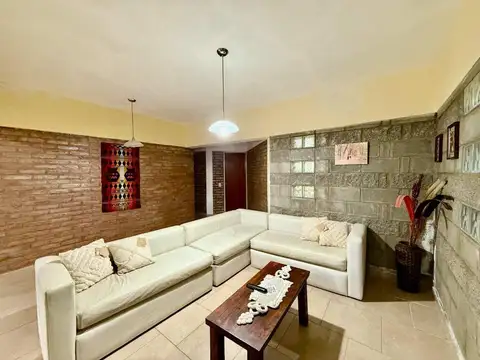 VENTA CASA 2 DORMITORIOS MAYU SUMAJ ICHO CRUZ