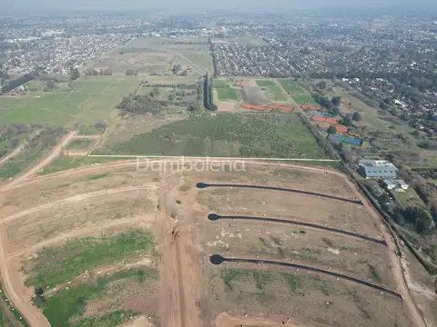 Terreno en Venta, FOT 0.5