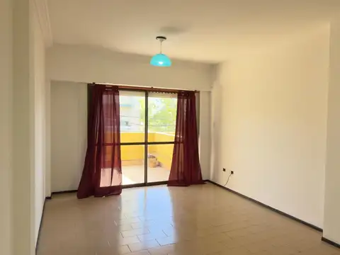 Lebenson 376 , Piso 1