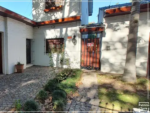 CASA VENTA BALLESTER LA MEJOR UBICACION