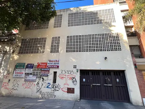 Cochera Techada en Alquiler, Pleno Lanúsita. Apto auto