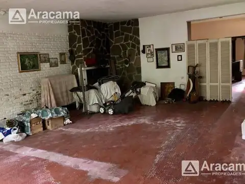 Mariano Acosta 1244