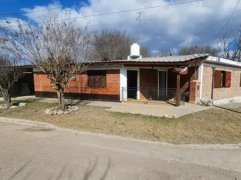 VENTA CASA MAS 2 DEPTOS CASA GRANDE PUNILLA 