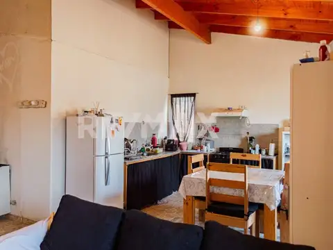 VENTA CASA 2 DORMITORIOS, THOMAS 5579, NEUQUÉN.