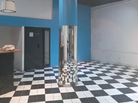 Marcelo T de Alvear 600