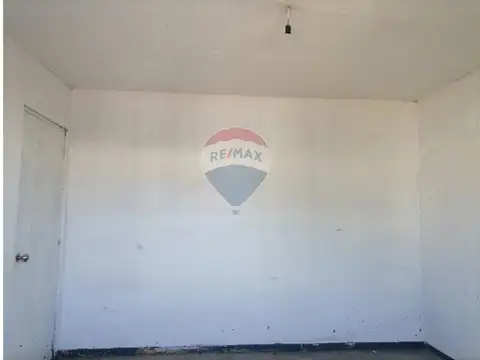 Casa en Alquiler con 1 cochera