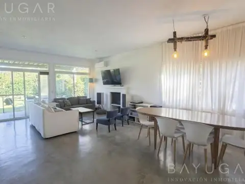 Casa en Venta de 3 dormitorios